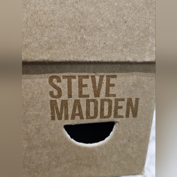 NWB Steve Madden Sadie black leather open toe Size 41 - Picture 8 of 12